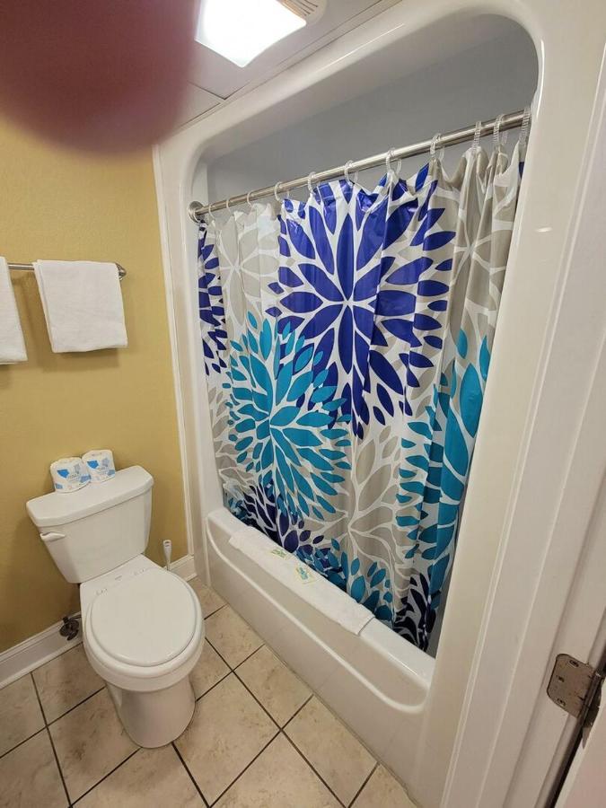 Ocean View King Suite With Modern Decor And Accents - Caravelle Resort 605 Sleeps 4 Guests Myrtle Beach Exteriér fotografie