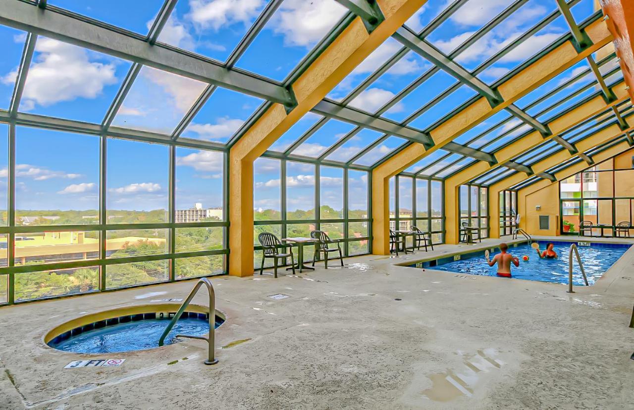Ocean View King Suite With Modern Decor And Accents - Caravelle Resort 605 Sleeps 4 Guests Myrtle Beach Exteriér fotografie