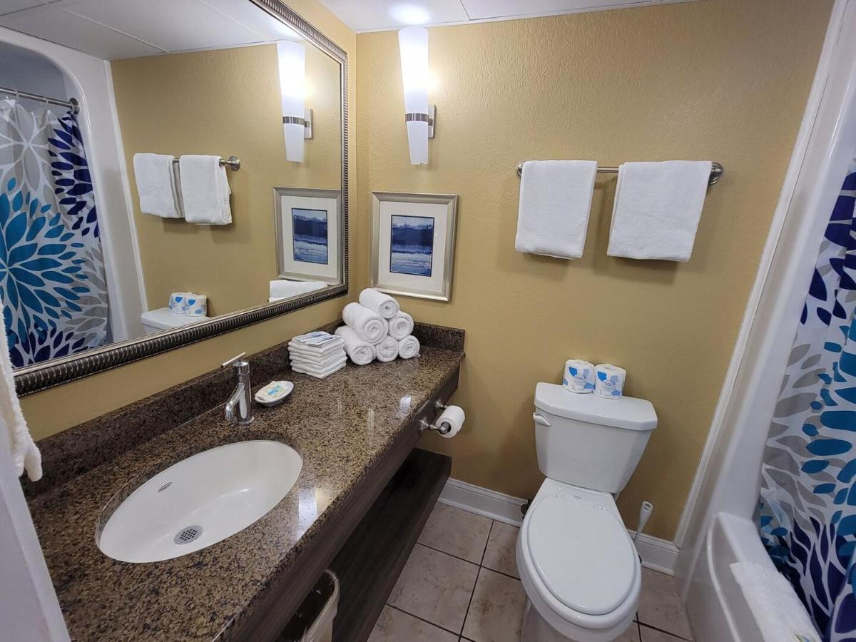 Ocean View King Suite With Modern Decor And Accents - Caravelle Resort 605 Sleeps 4 Guests Myrtle Beach Exteriér fotografie